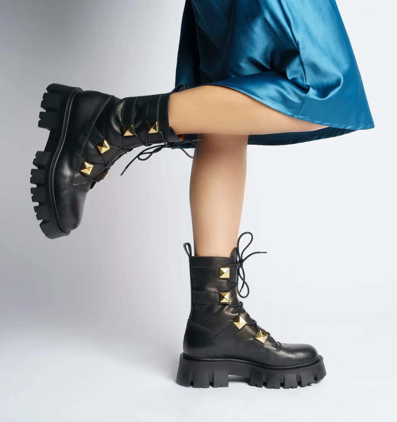 Mako Pyramid Studs Combat Boots