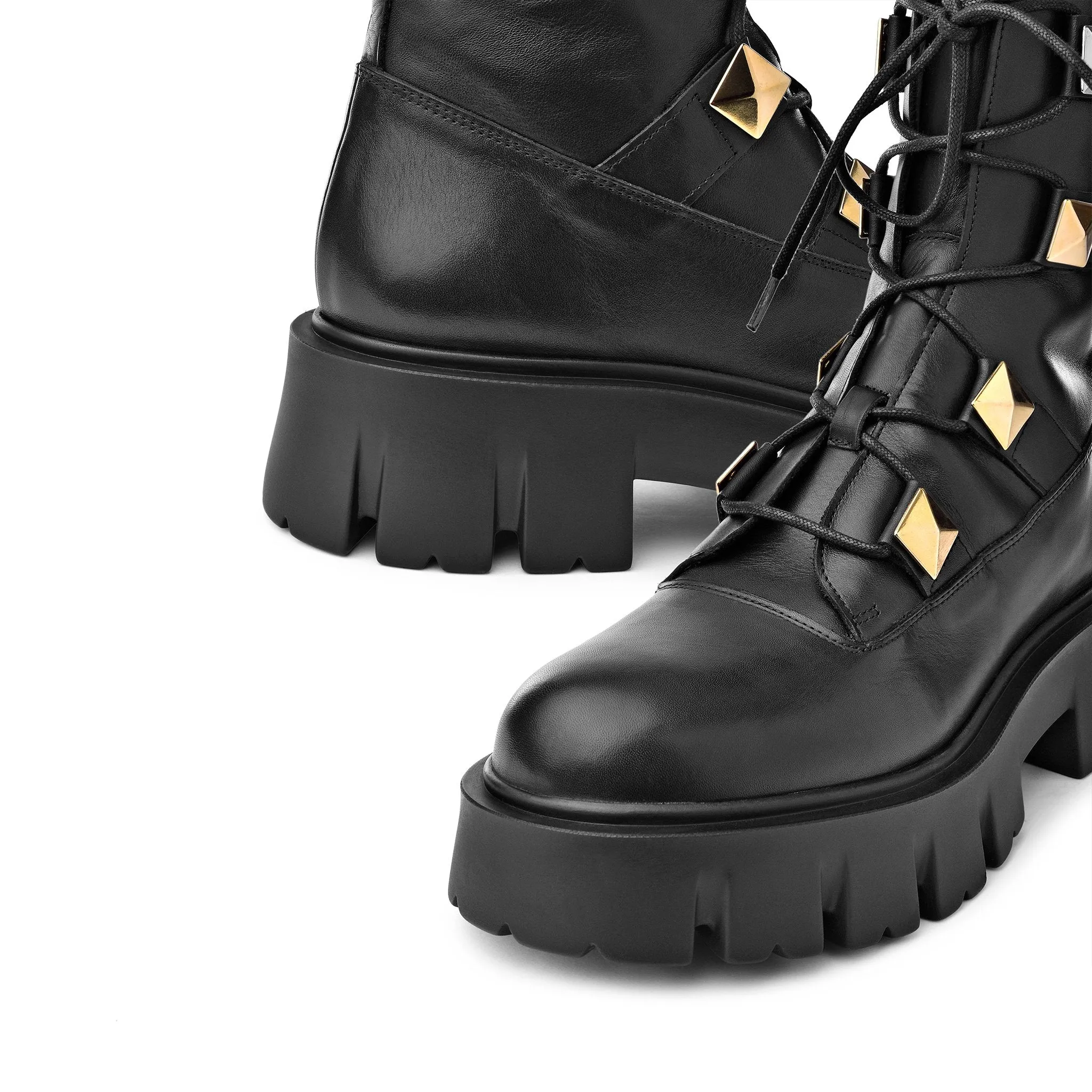 Mako Pyramid Studs Combat Boots