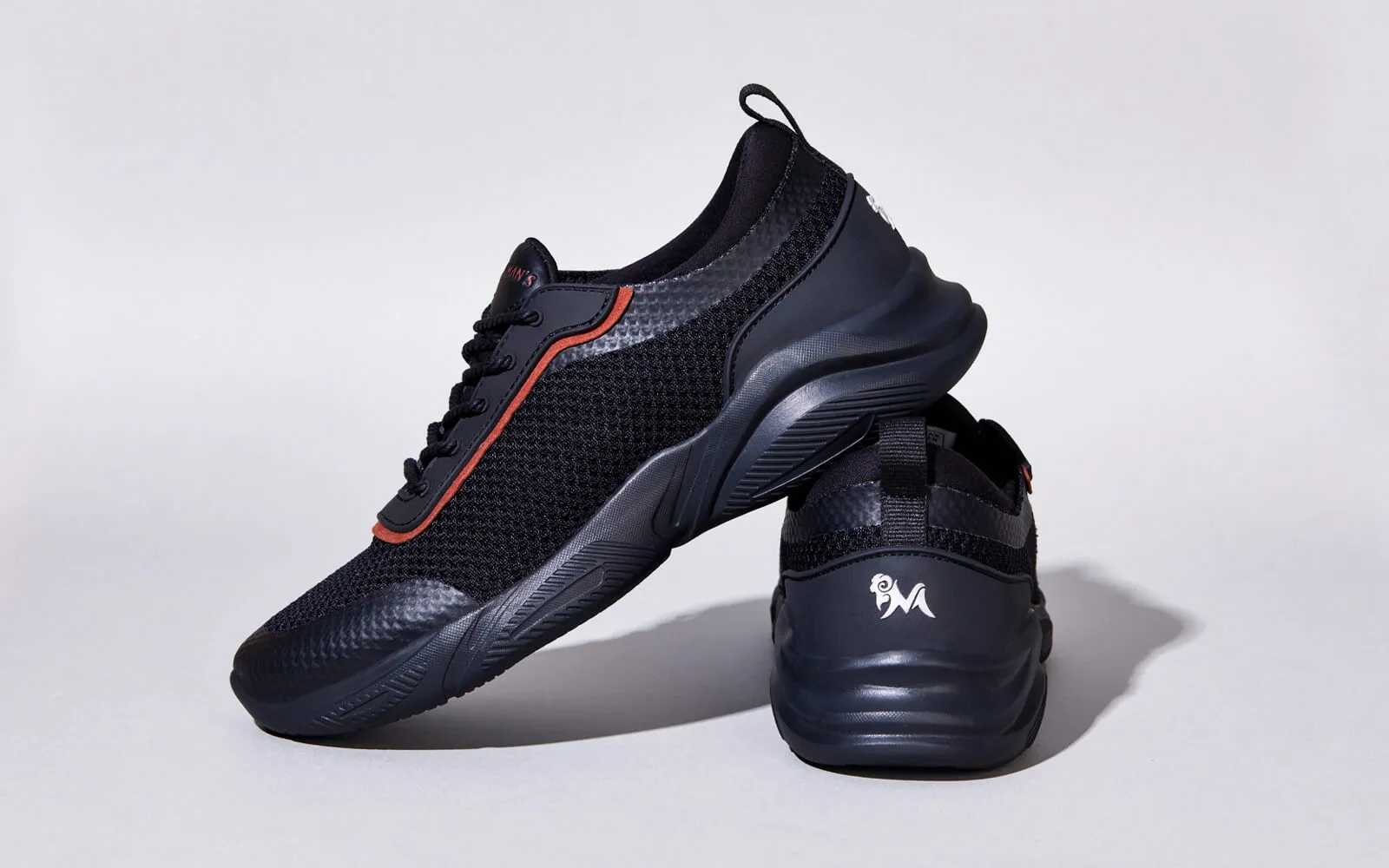 Max Hybrid Sneakers