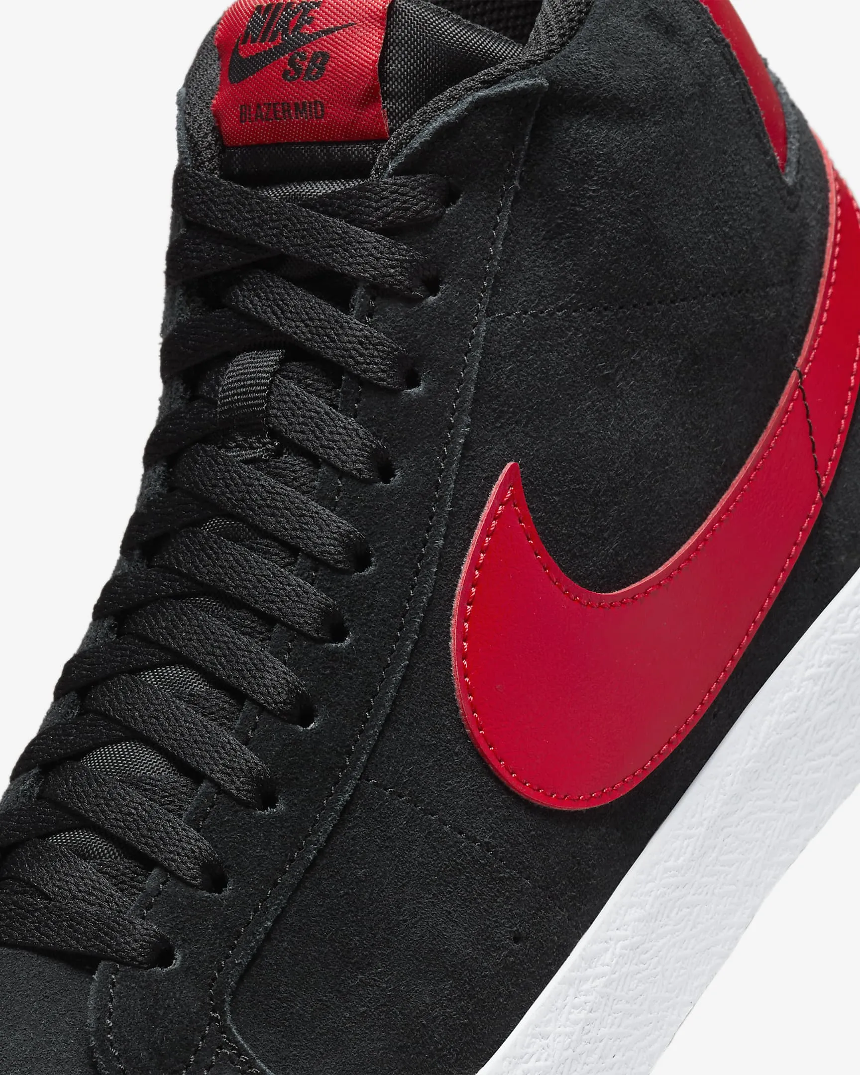 Nike SB Zoom Blazer MidSkate Shoes - BLACK/UNIVERSITY RED