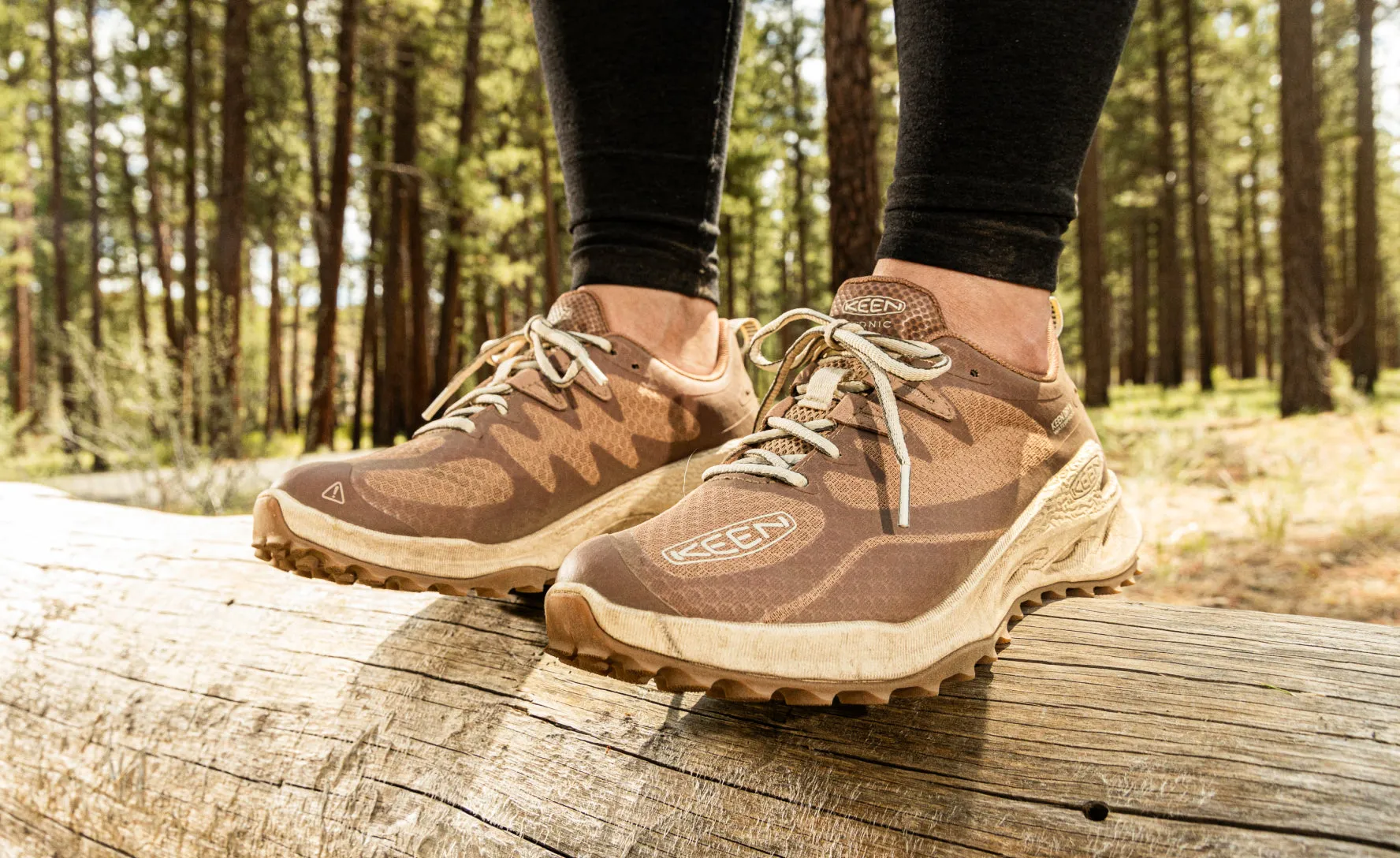 Women's Zionic Waterproof Hiking Shoe  |  Warm Taupe/Raw Umber